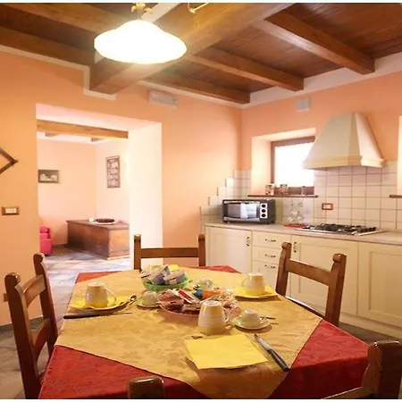 לינה וארוחת בוקר Borgo Delle Panie Careggine