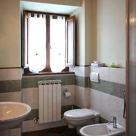 Borgo Delle Panie לינה וארוחת בוקר Careggine